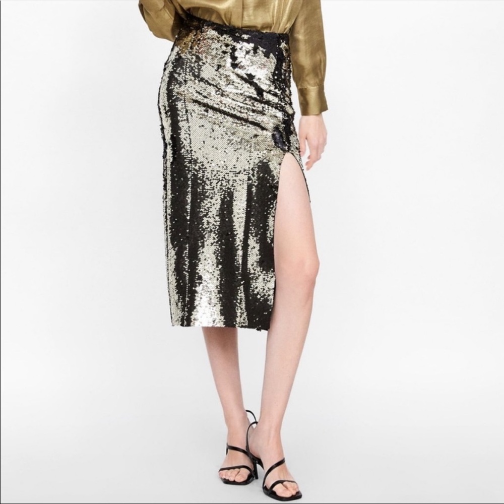 Zara gold sequin skirt